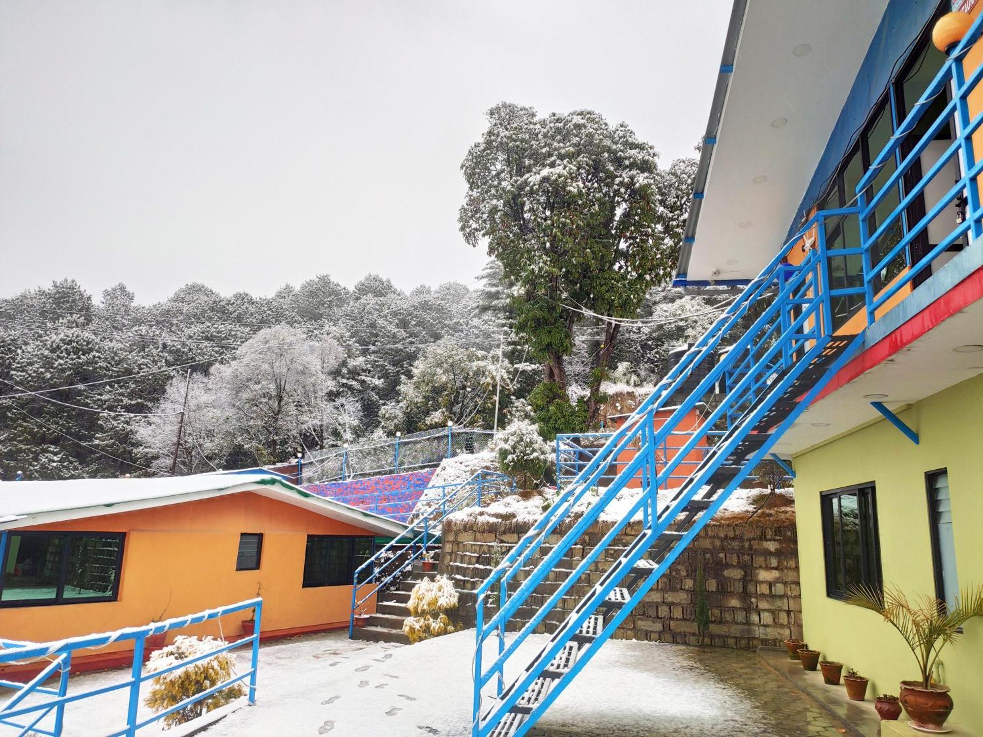 Chareli Resort Nagarkot Luaran gambar