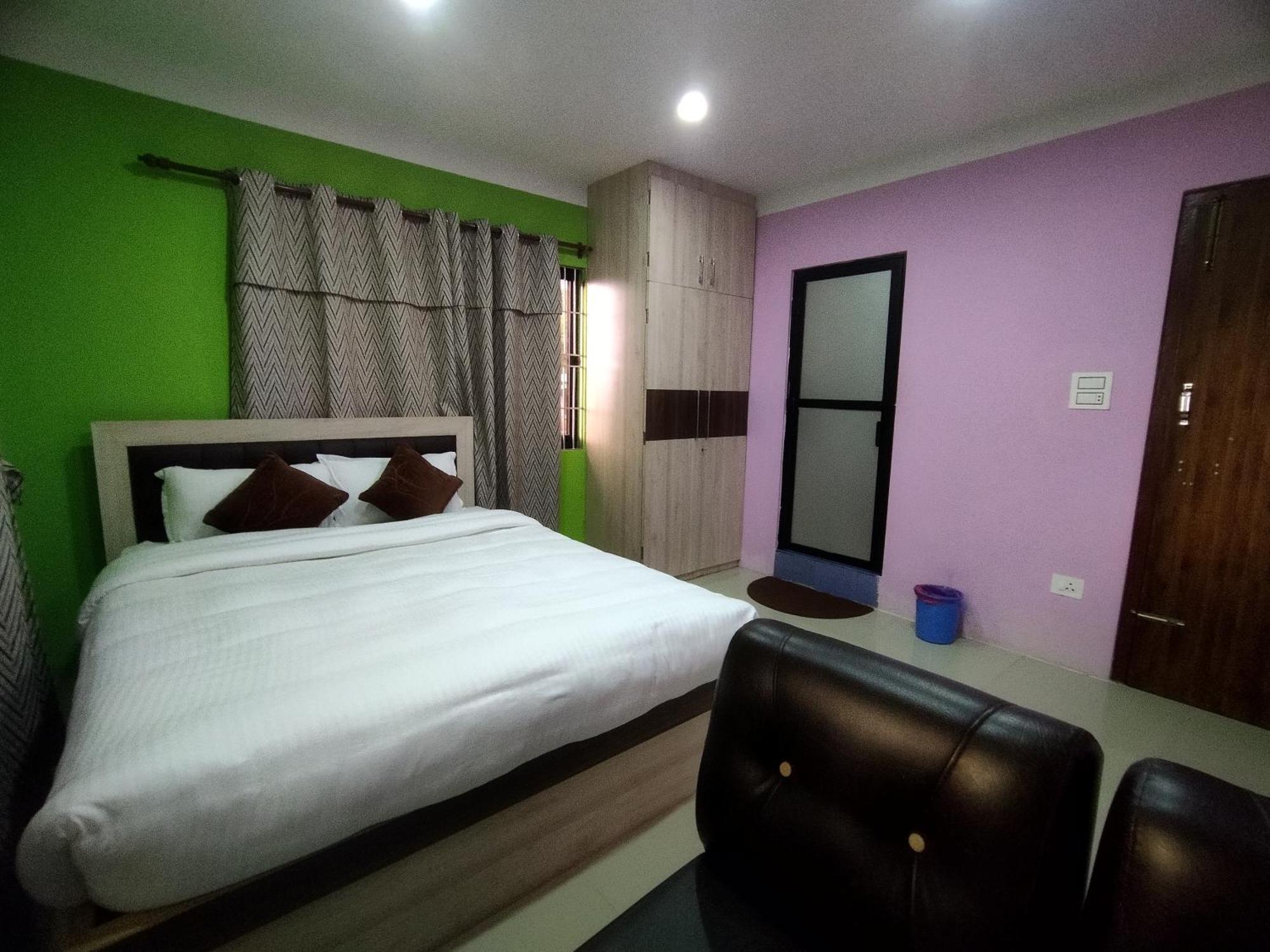 Chareli Resort Nagarkot Luaran gambar
