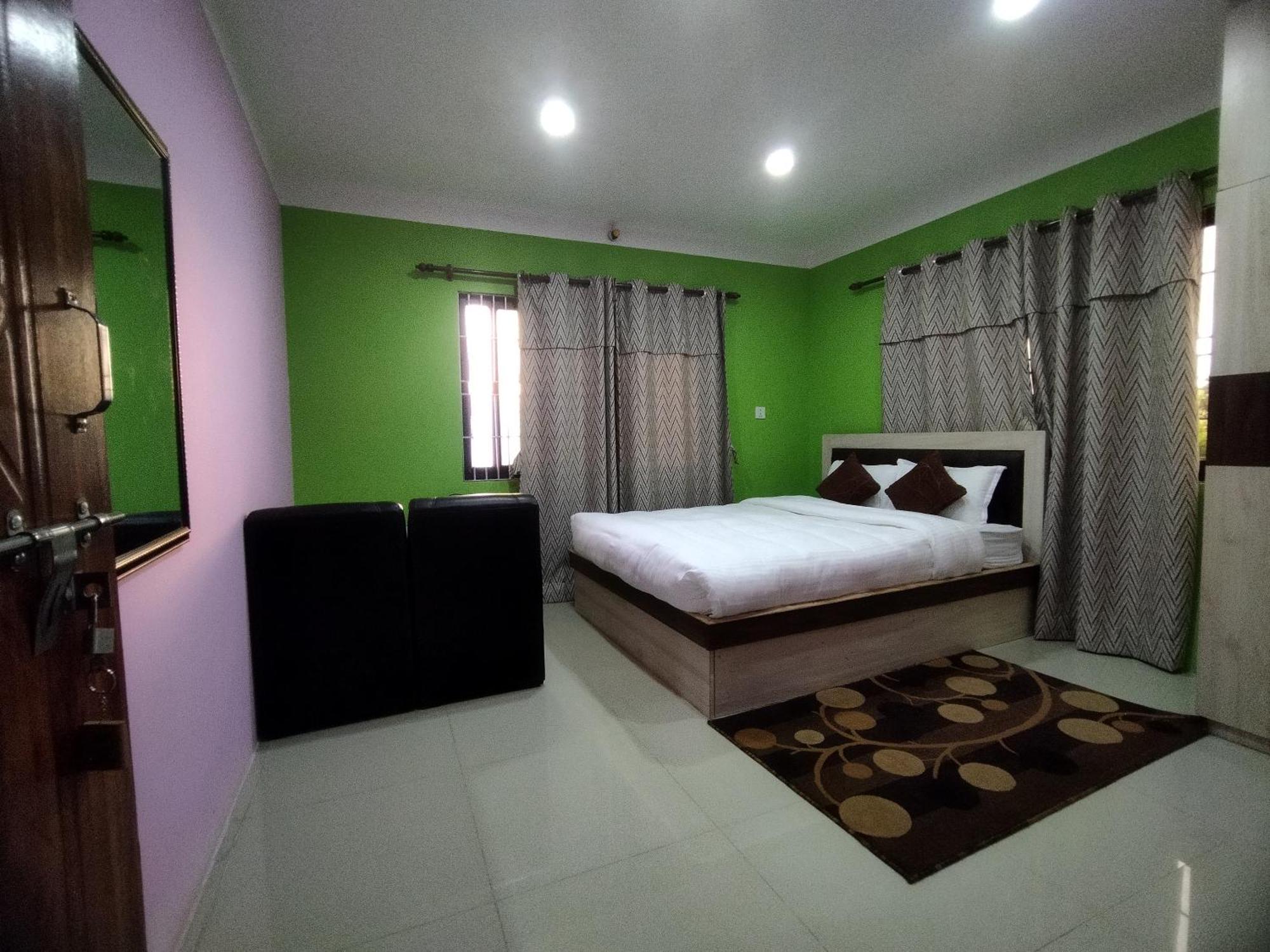 Chareli Resort Nagarkot Luaran gambar